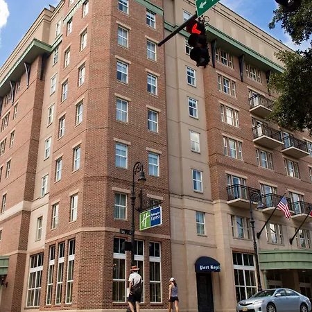 Holiday Inn Express Savannah - Historic District photo